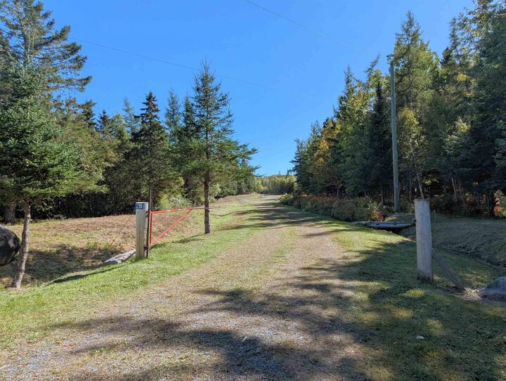 2-B 91 Old Halifax Road — photo 1