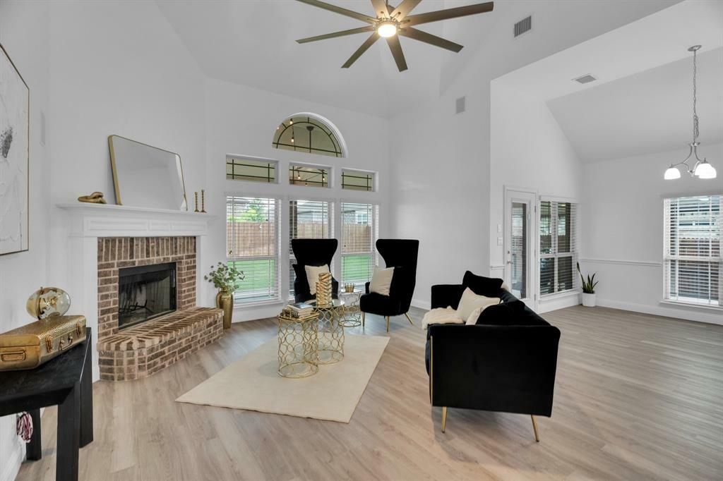 Property Photo: 234 Rossville Drive TX 76065