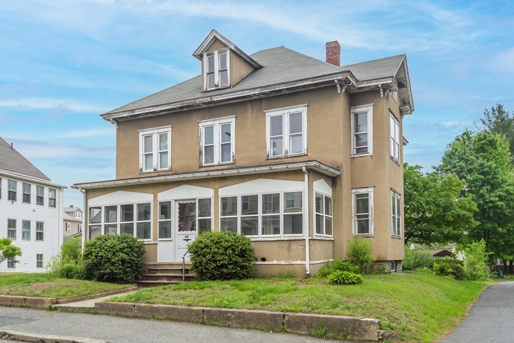 Property Photo: 10 Spruce St MA 01510