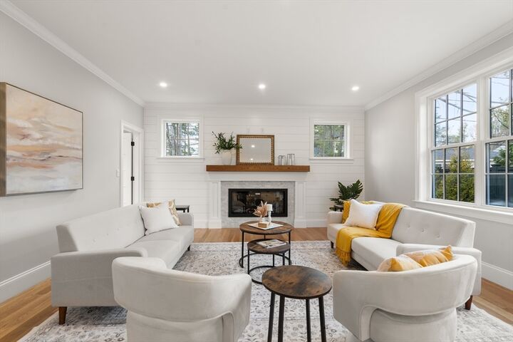 Property Photo:  67 Overbrook Dr  MA 02482 