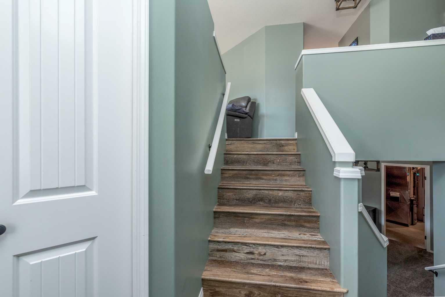 Property Photo: 2011 53 Avenue AB T9V 2G9