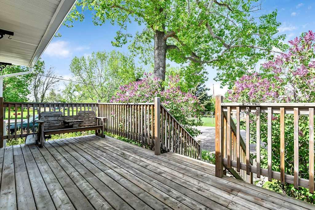 Property Photo: 219 Royalties Crescent AB T0L 1H0