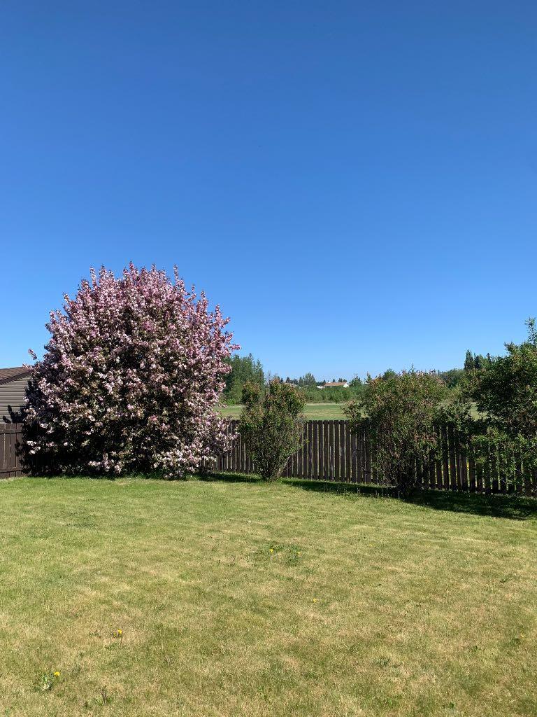 Photo de la propriété:  16 Park Drive  AB T7S 1N6 