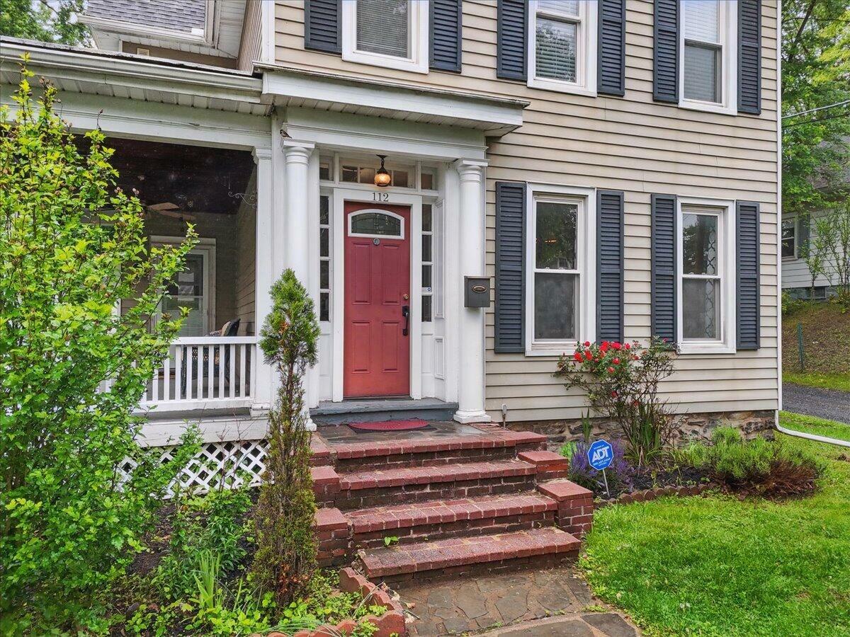 Property Photo: 112 E Brown Street PA 18301