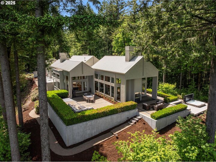 Property Photo:  4140 NW Thunder Crest Rd  OR 97229