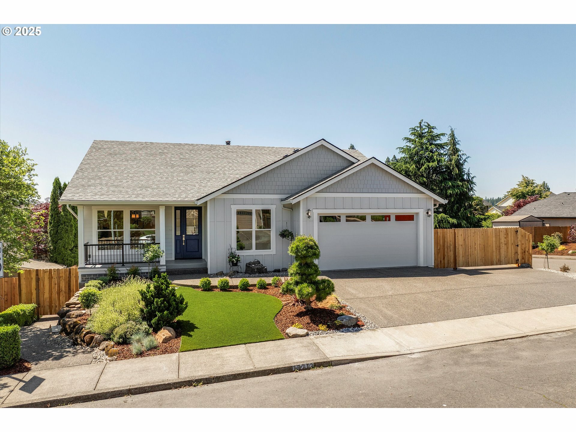Property Photo: 13212 SE Terra Cascade Dr OR 97086