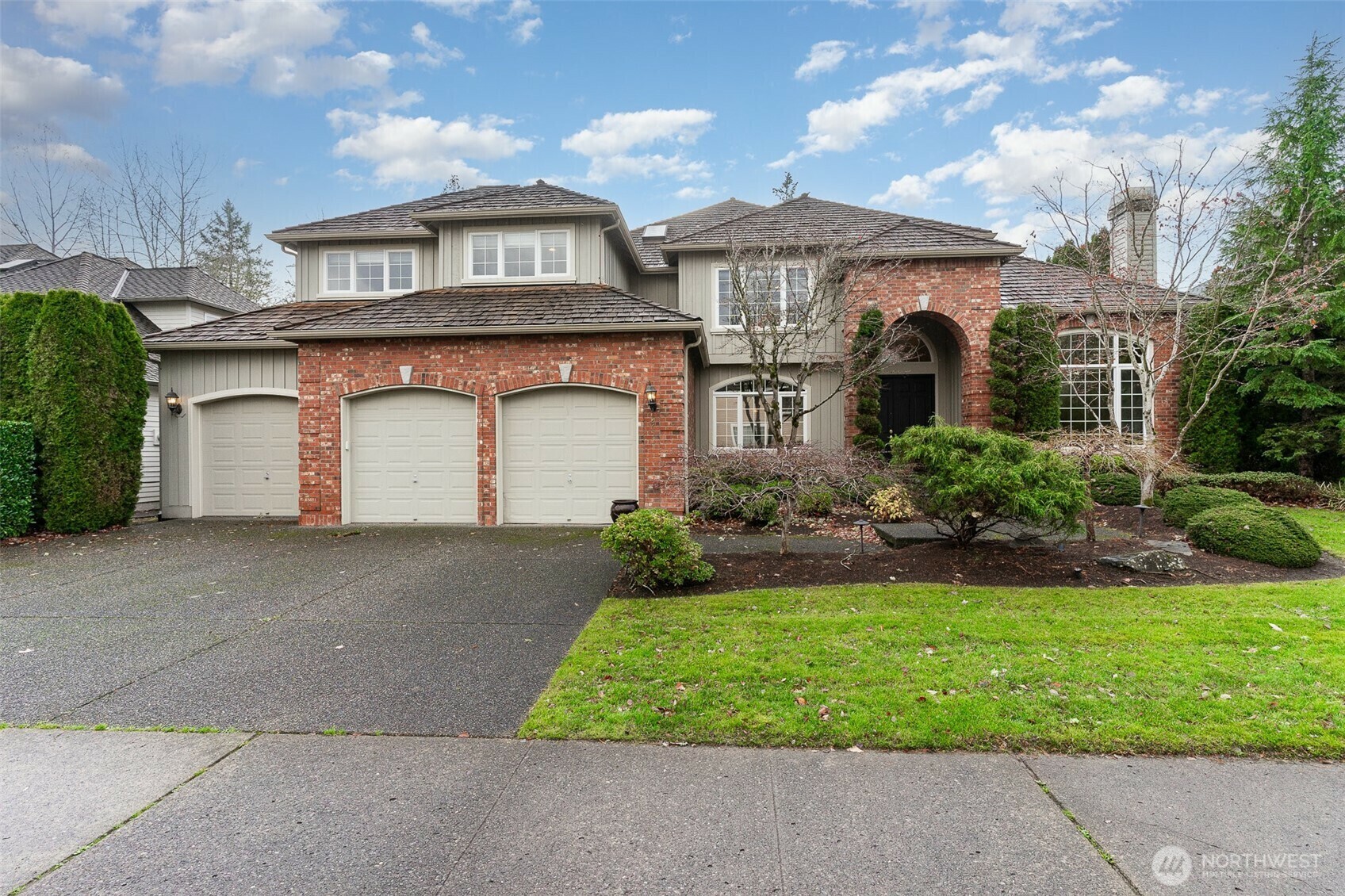 Property Photo: 26511 SE 22nd Street WA 98075