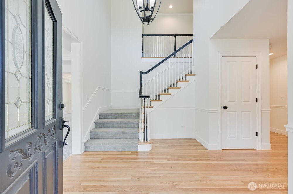 Property Photo: 16710 Snohomish Avenue WA 98296