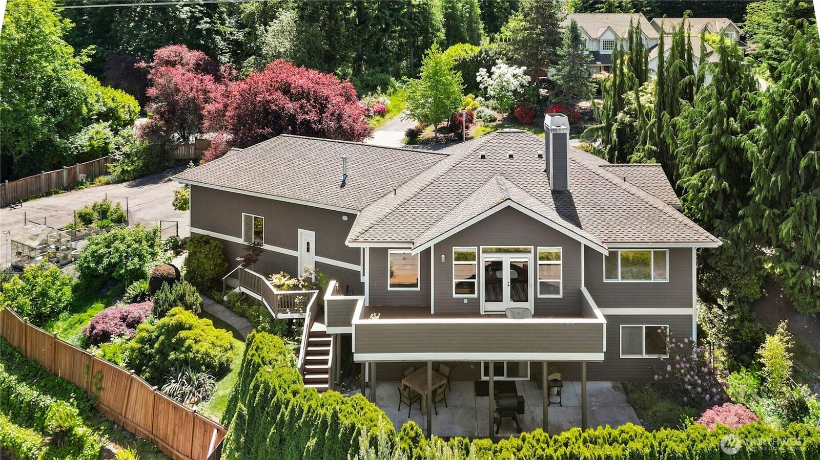 Property Photo:  12232 SE 80th Way  WA 98056 