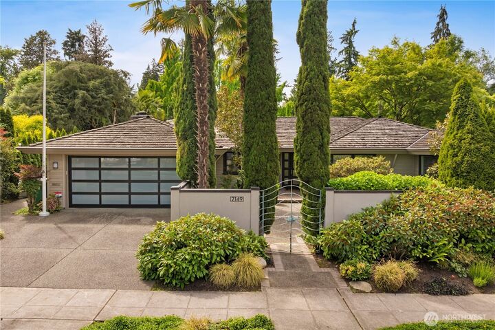 2149  38th Avenue E  Seattle WA 98112 photo