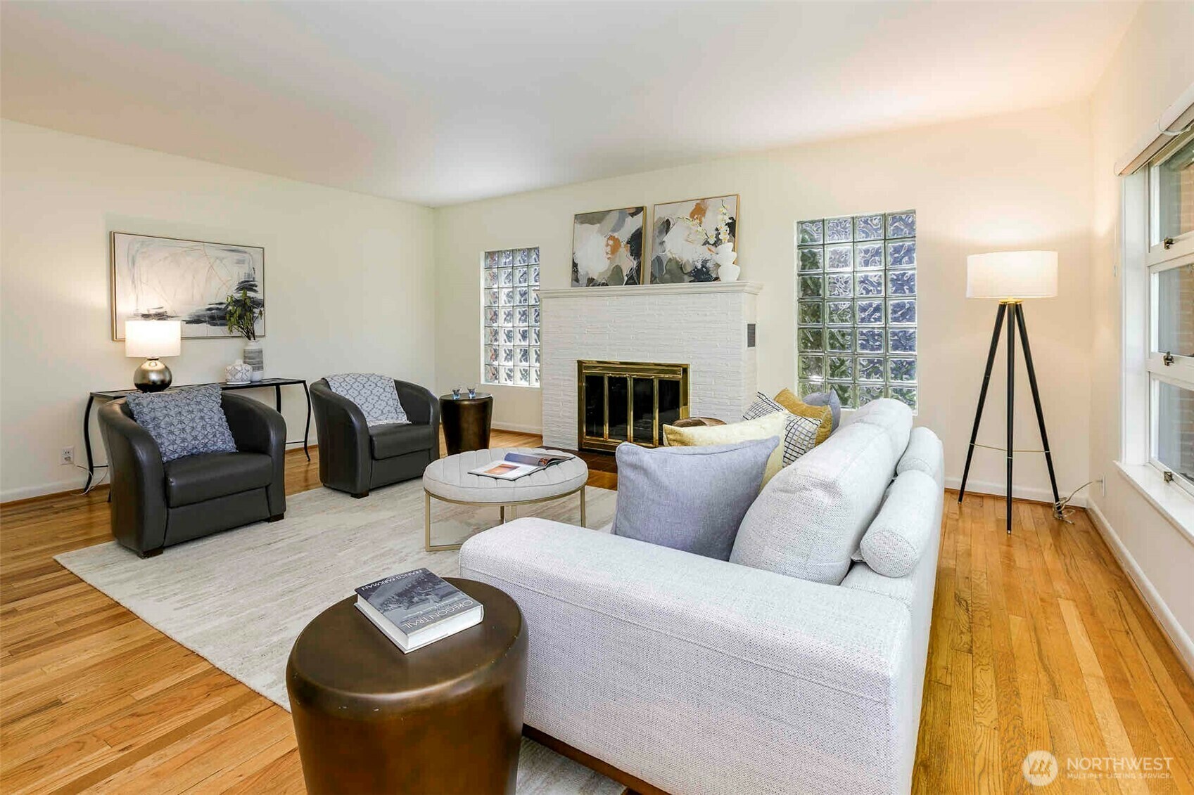 Property Photo: 12716 6th Avenue NW WA 98177
