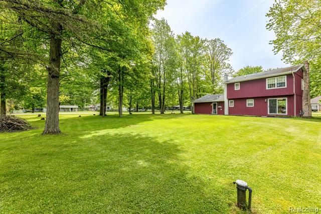 4732 Lorwood Drive  Kimball Twp MI 48074 photo