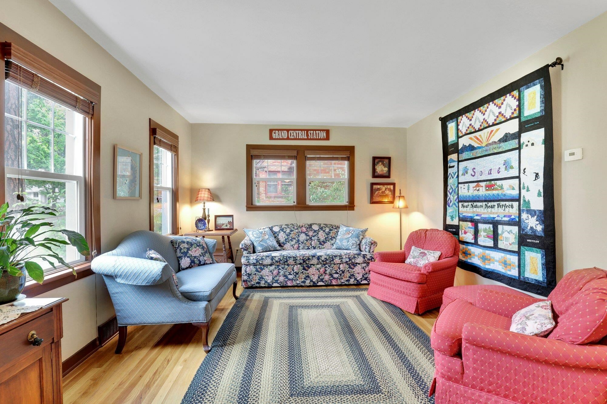 Property Photo: 1211 W 17th Ave WA 99203