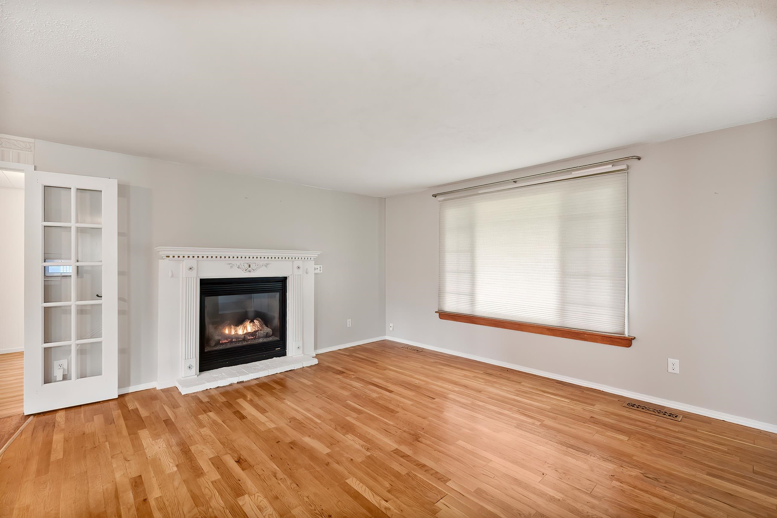 Property Photo: 6919 N Washington St WA 99208