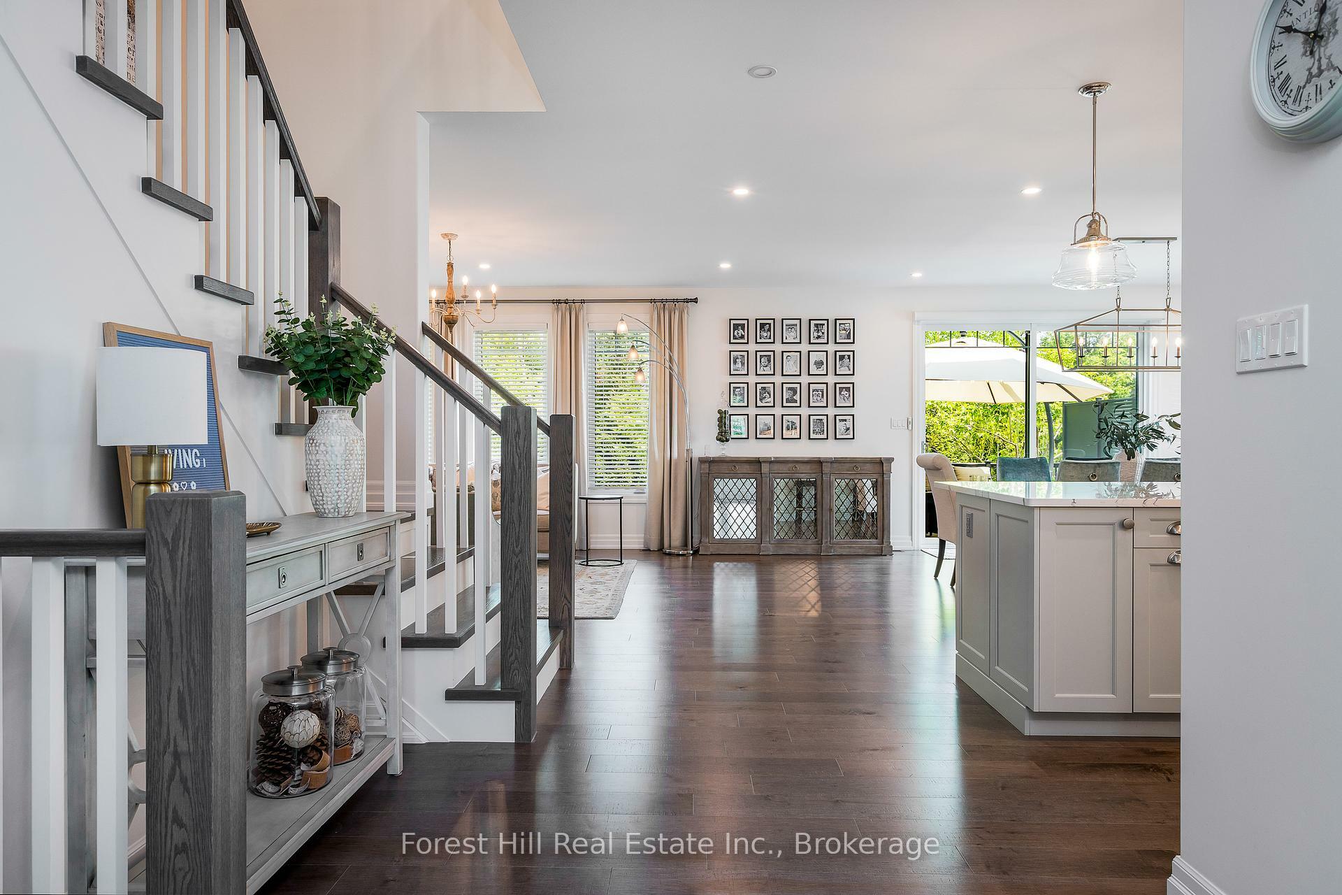 Property Photo: 155 Glenlake Boulevard ON L9Y 0X2