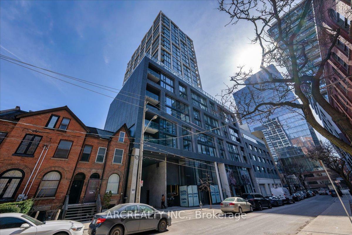 Property Photo: 55 Ontario Street 1902 ON M5A 0T8