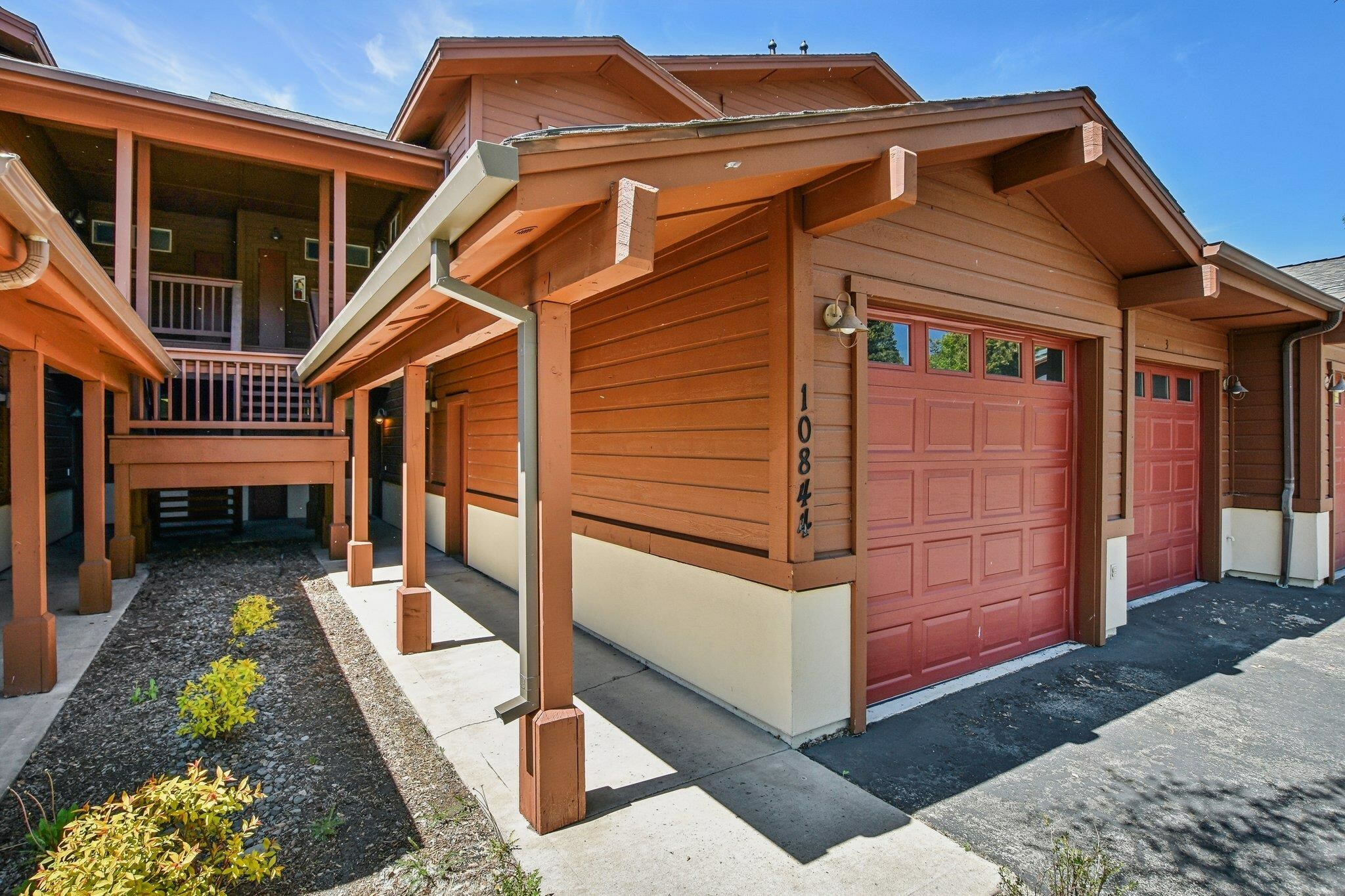 Property Photo:  10844 Cinnabar Way 3  CA 96161 
