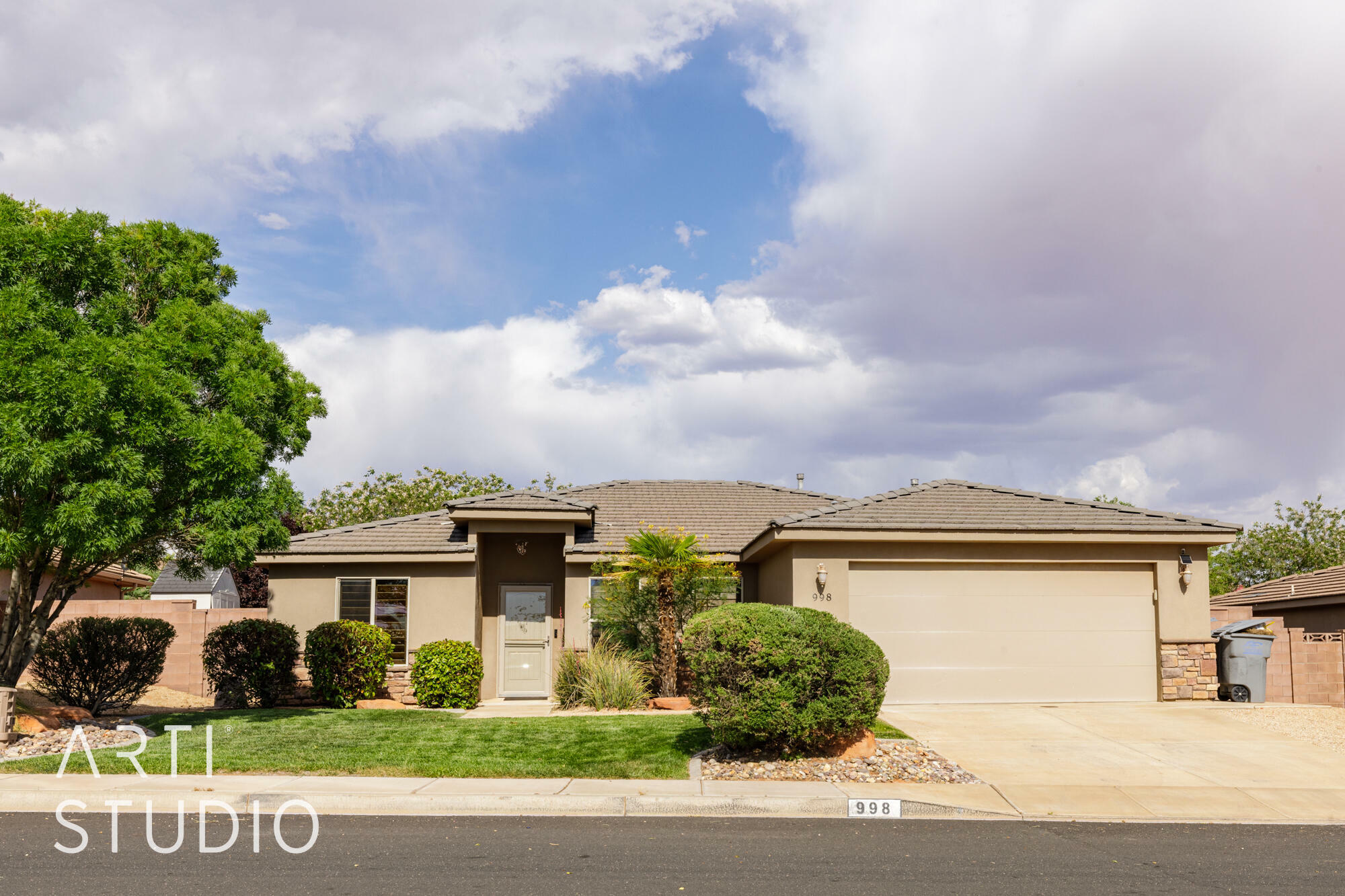 Property Photo: 998 Camel Springs Dr UT 84780