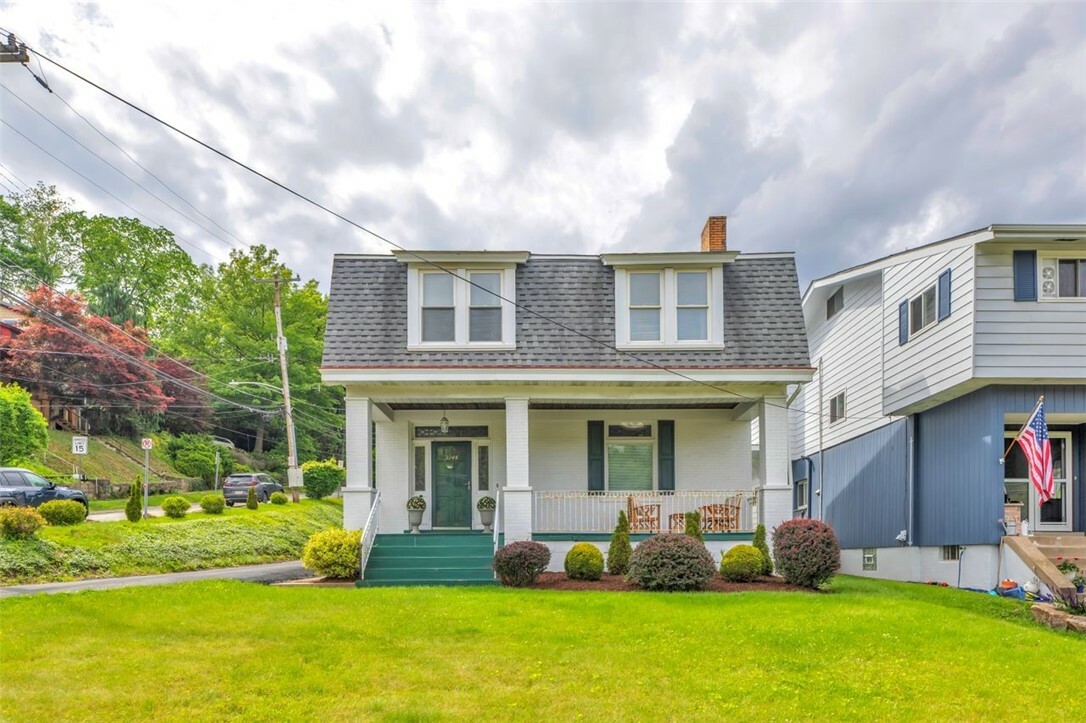 Property Photo:  3944 Willow Ave  PA 15234 