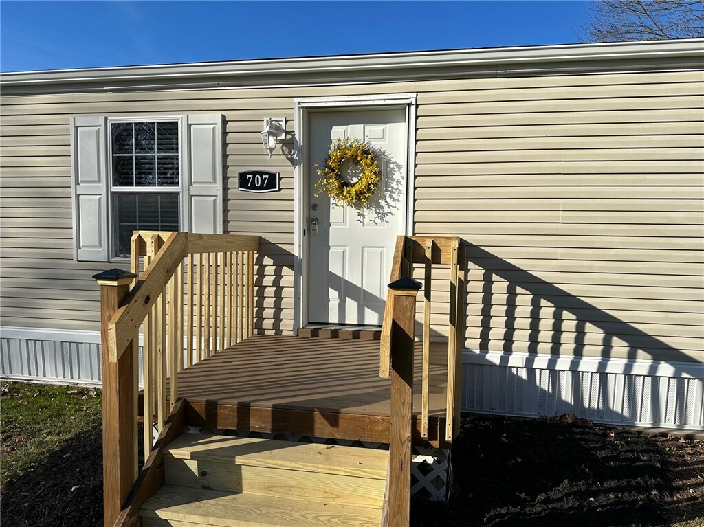 Property Photo: 707 Callery Rd PA 16033