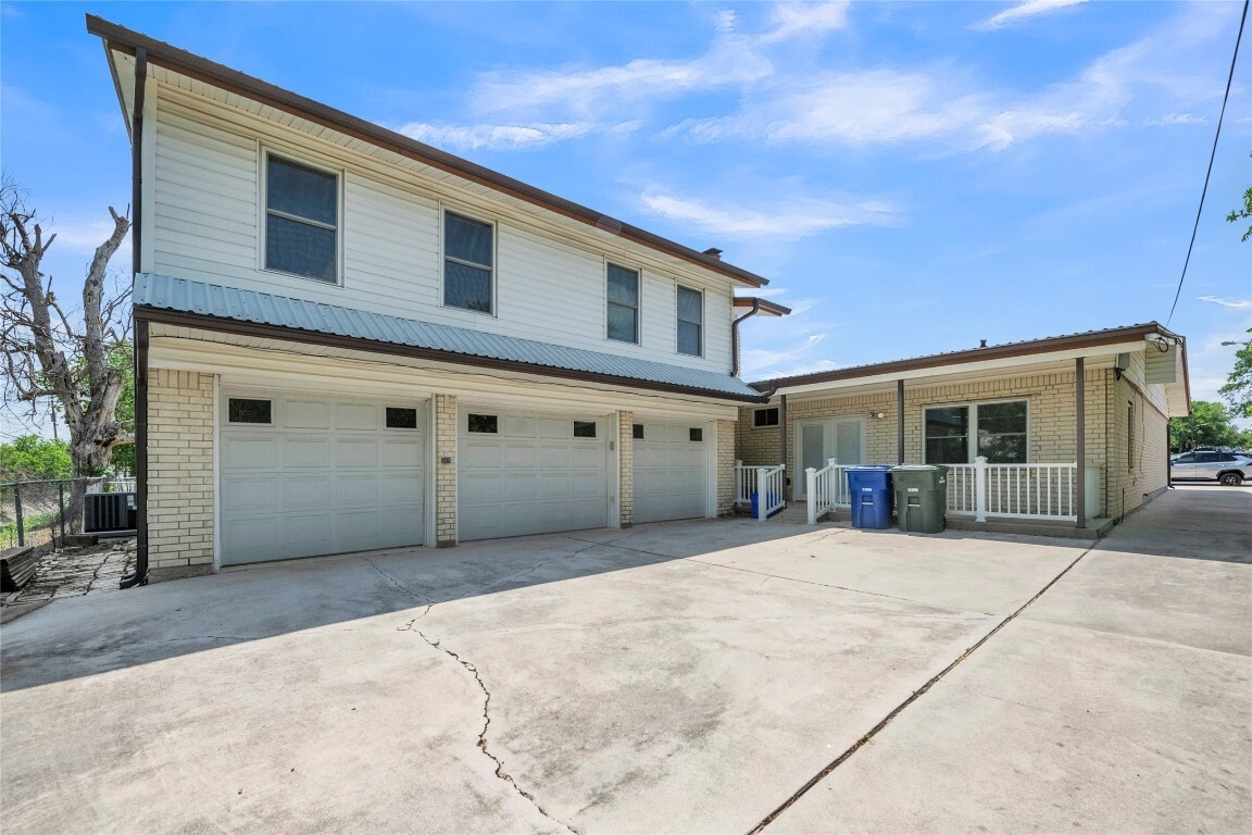 Property Photo:  1009 Robertson Avenue  TX 76522 