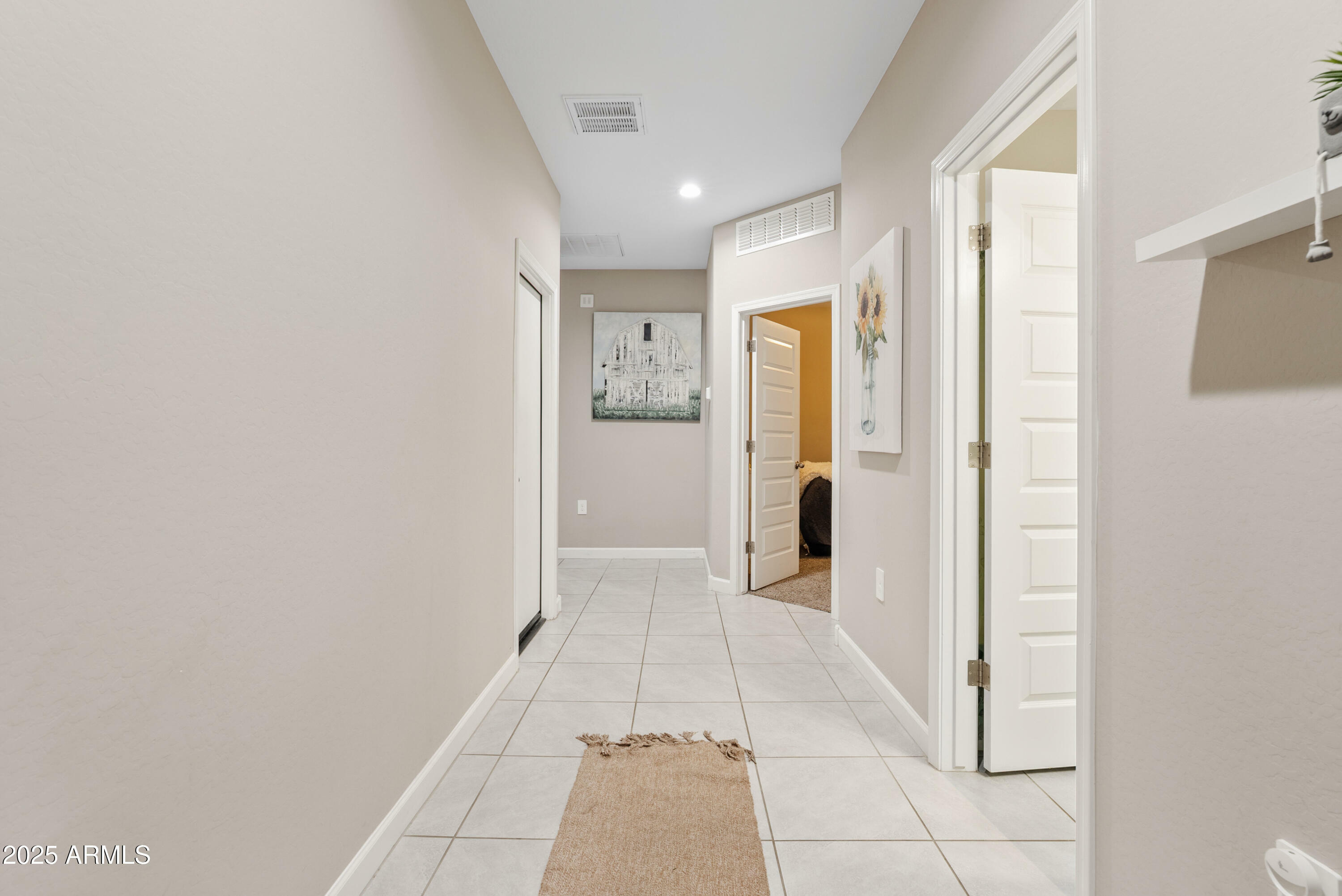 Property Photo: 1337 W Highland Road AZ 85143