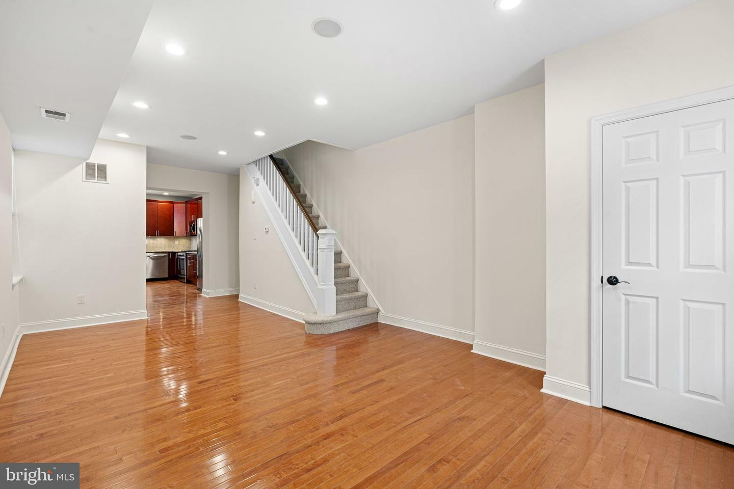 Property Photo: 1350 E Hewson Street PA 19125