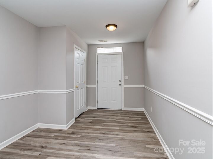 Property Photo:  2169 Belle Vernon Avenue  NC 28210 