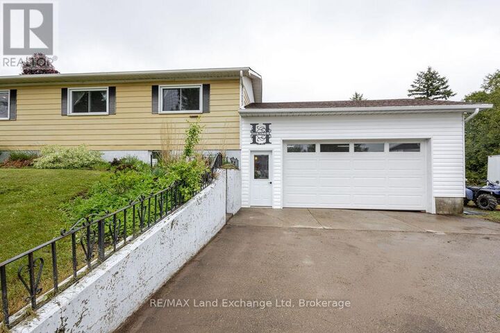 Property Photo: 463 Wolsley Street ON N0G 2H0