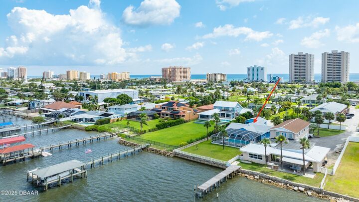 Property Photo:  3326 S Peninsula Drive  FL 32127 