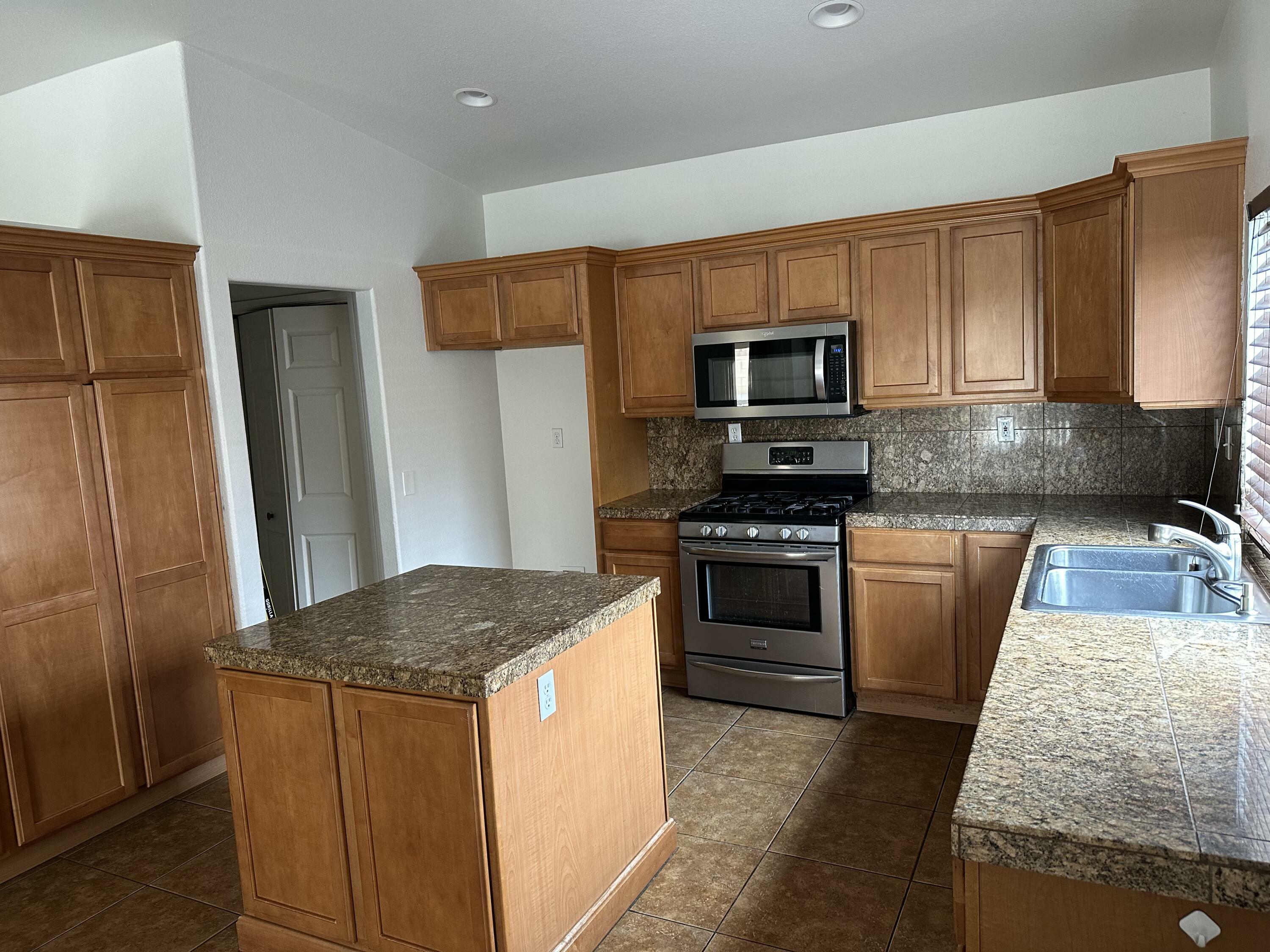 Property Photo: 79045 Victoria Drive CA 92253