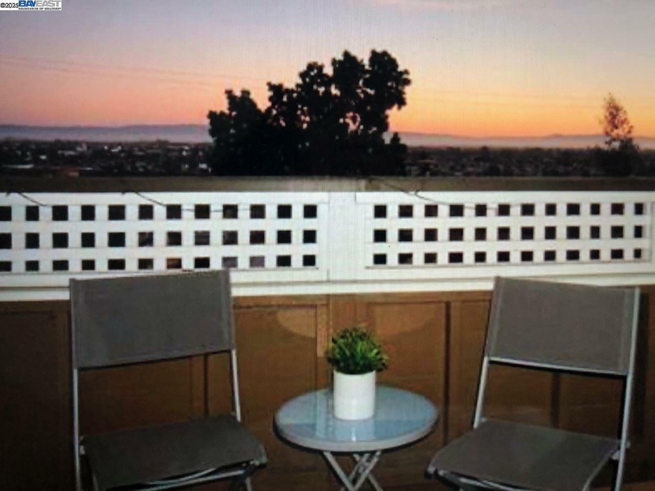 Property Photo: 29573 Highgate Dr 321 CA 94544