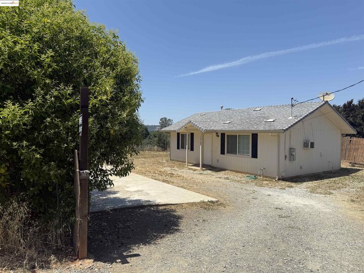 Property Photo: 16100 Jacksonville Rd. CA 95327