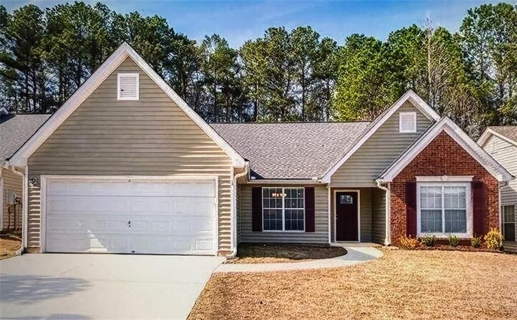 Property Photo:  2350 Laurel Pointe Lane  GA 30043 