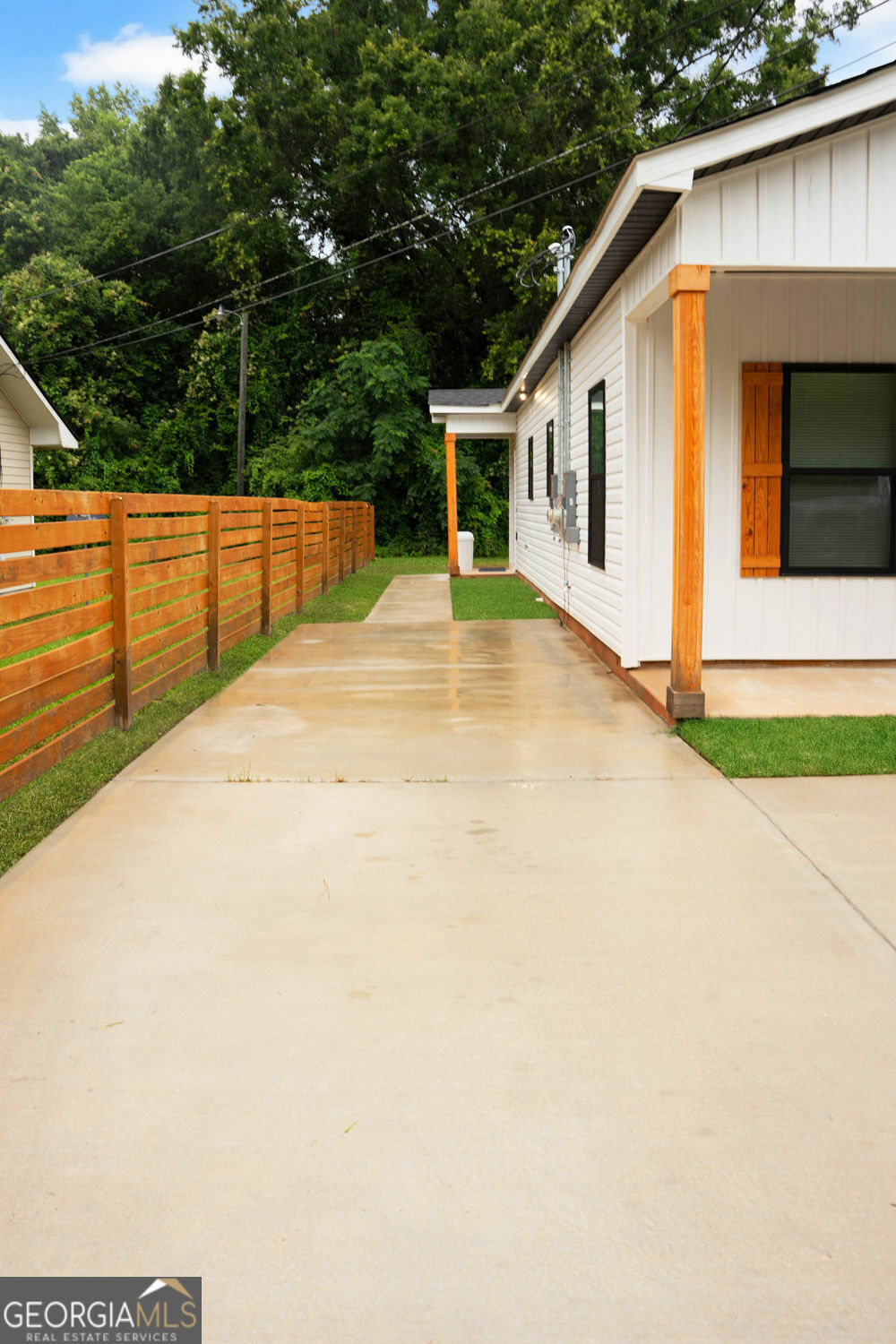 Property Photo: 702 Carmen Avenue GA 31030