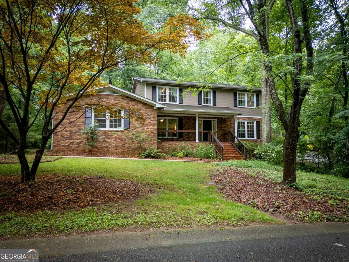 Property Photo: 146 Dunwoody Drive GA 30605