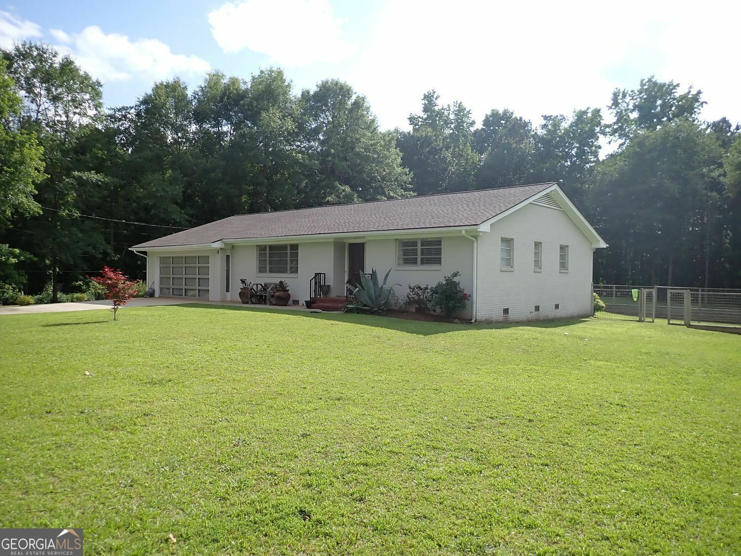 Property Photo: 3025 Ebenezer Rd., Road SE GA 30094