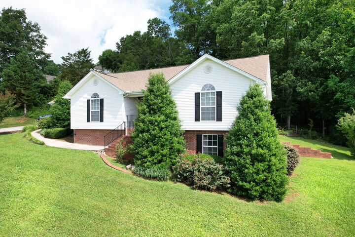 Property Photo: 1454 Benjamin Circle TN 37312