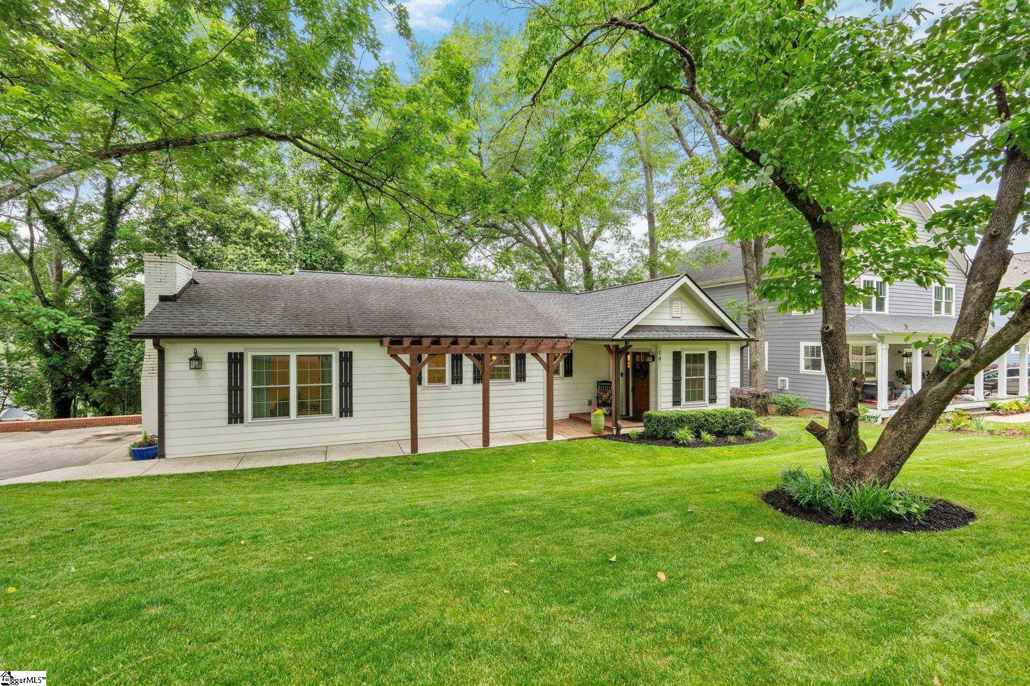 Property Photo: 10 Moultrie Street SC 29605