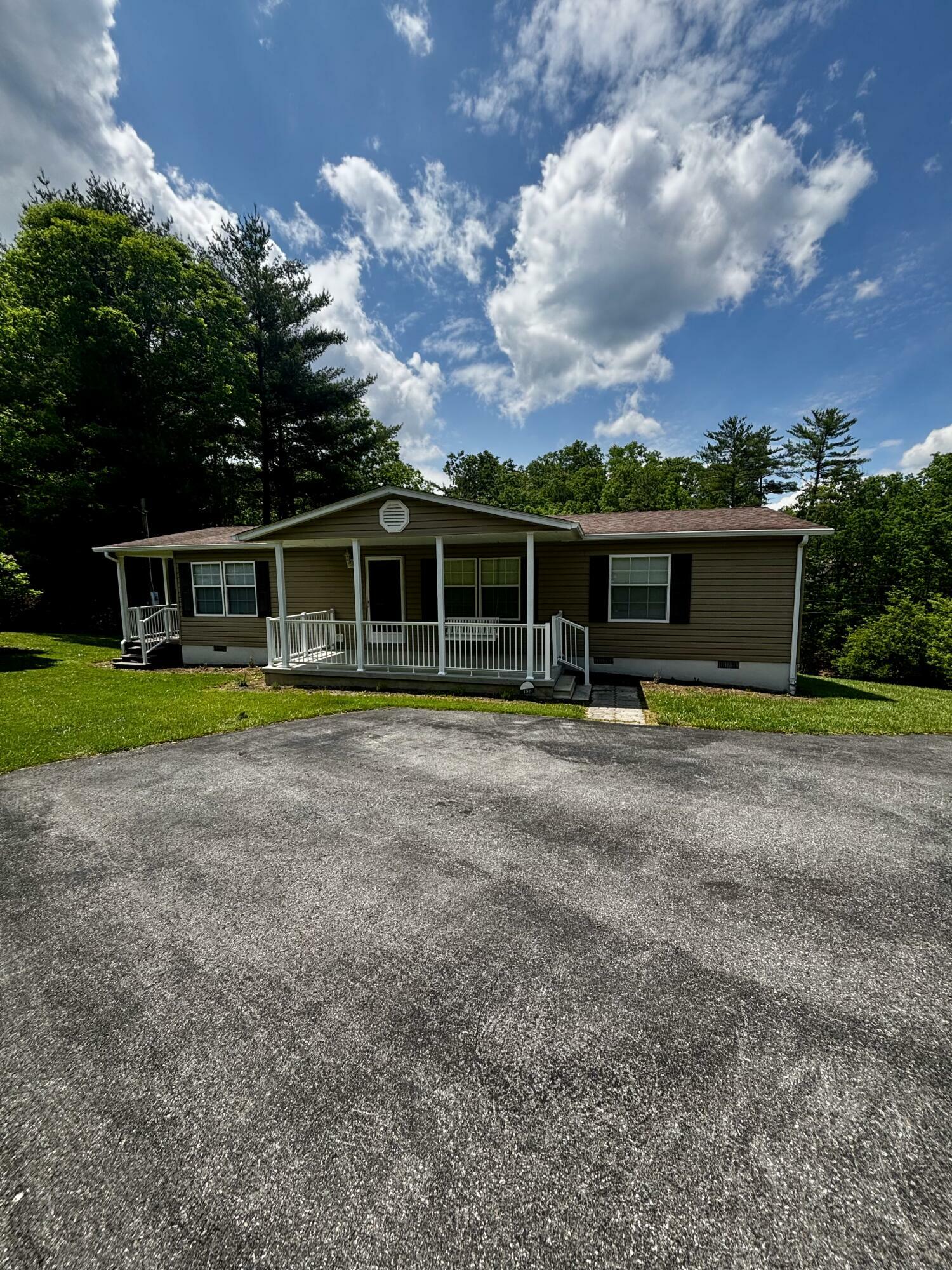 Property Photo: 186 Honeysuckle Ln WV 24901