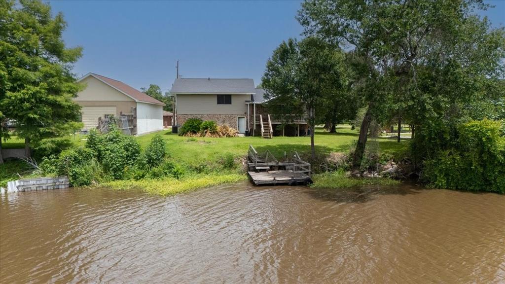 Property Photo:  240 Berwick Drive  TX 77611 