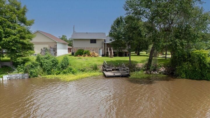 Property Photo: 240 Berwick Drive TX 77611