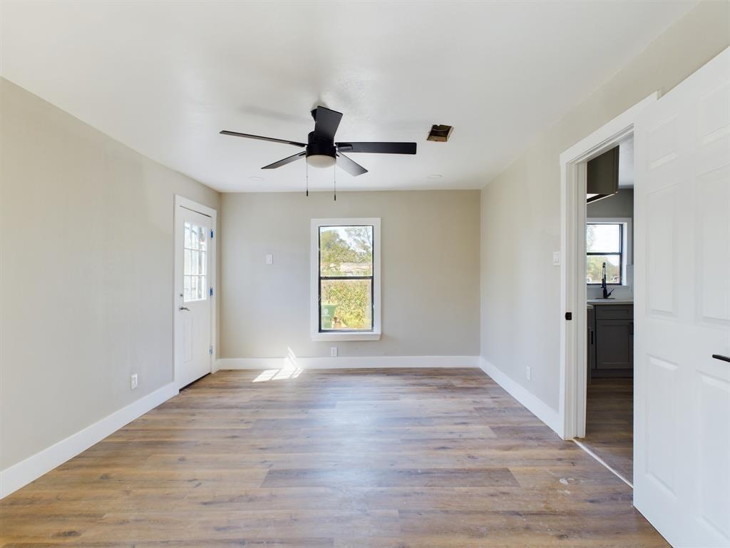 Property Photo:  7609 Shotwell Street  TX 77016 