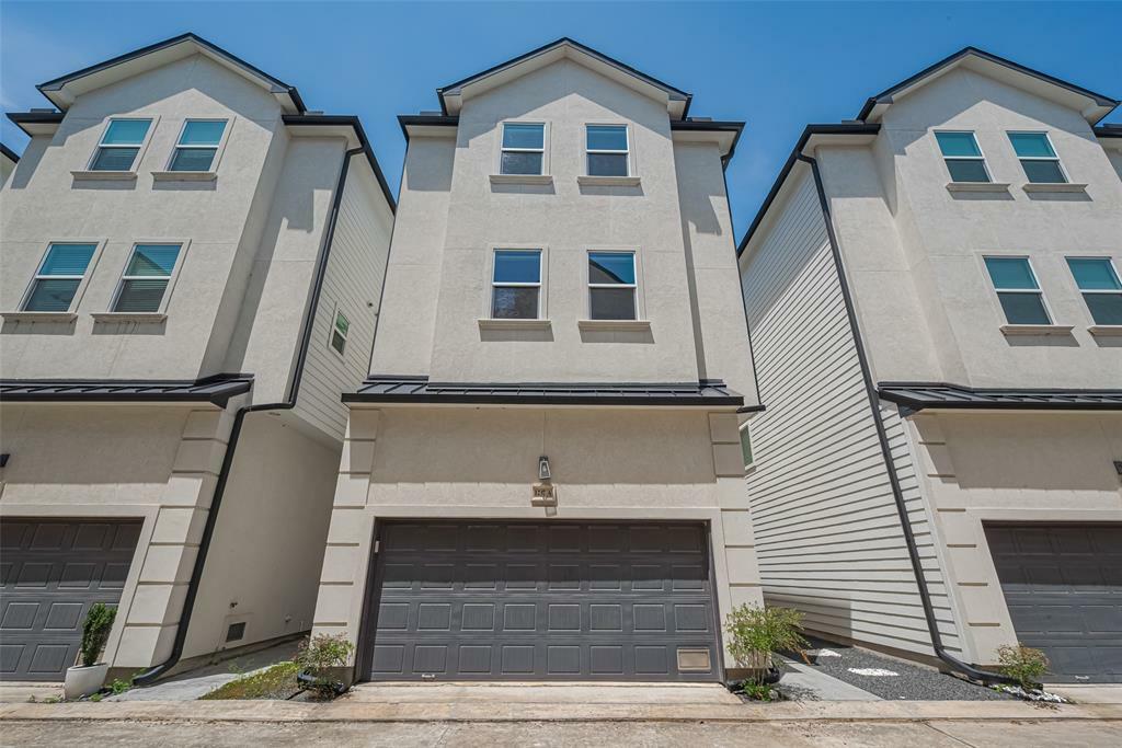 Property Photo: 1237 W 23rd Unit A Street A TX 77008