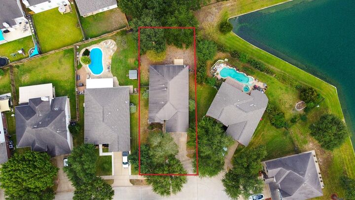 Property Photo: 25910 N Lakefair Drive TX 77406