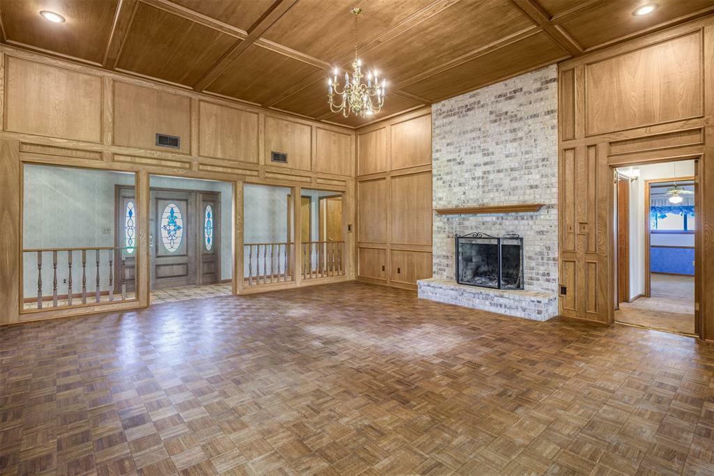 Property Photo: 207 Oak Hill Drive TX 77833
