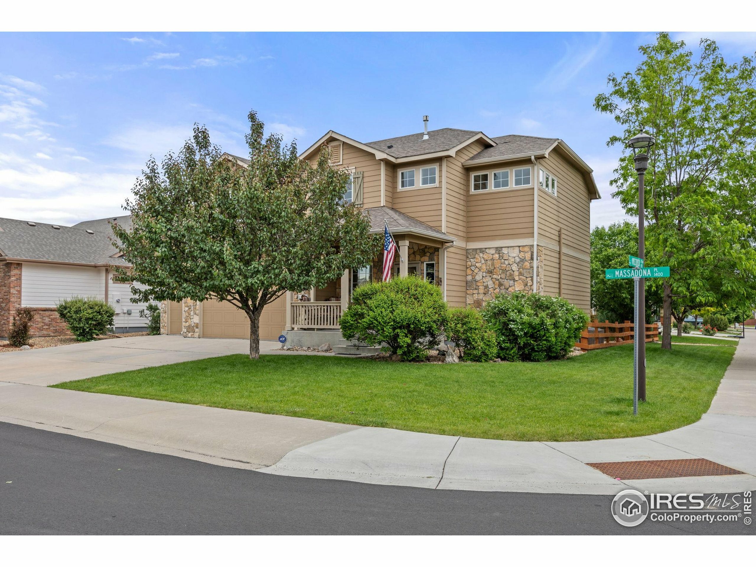 Property Photo: 1475 Massadona Pl CO 80538