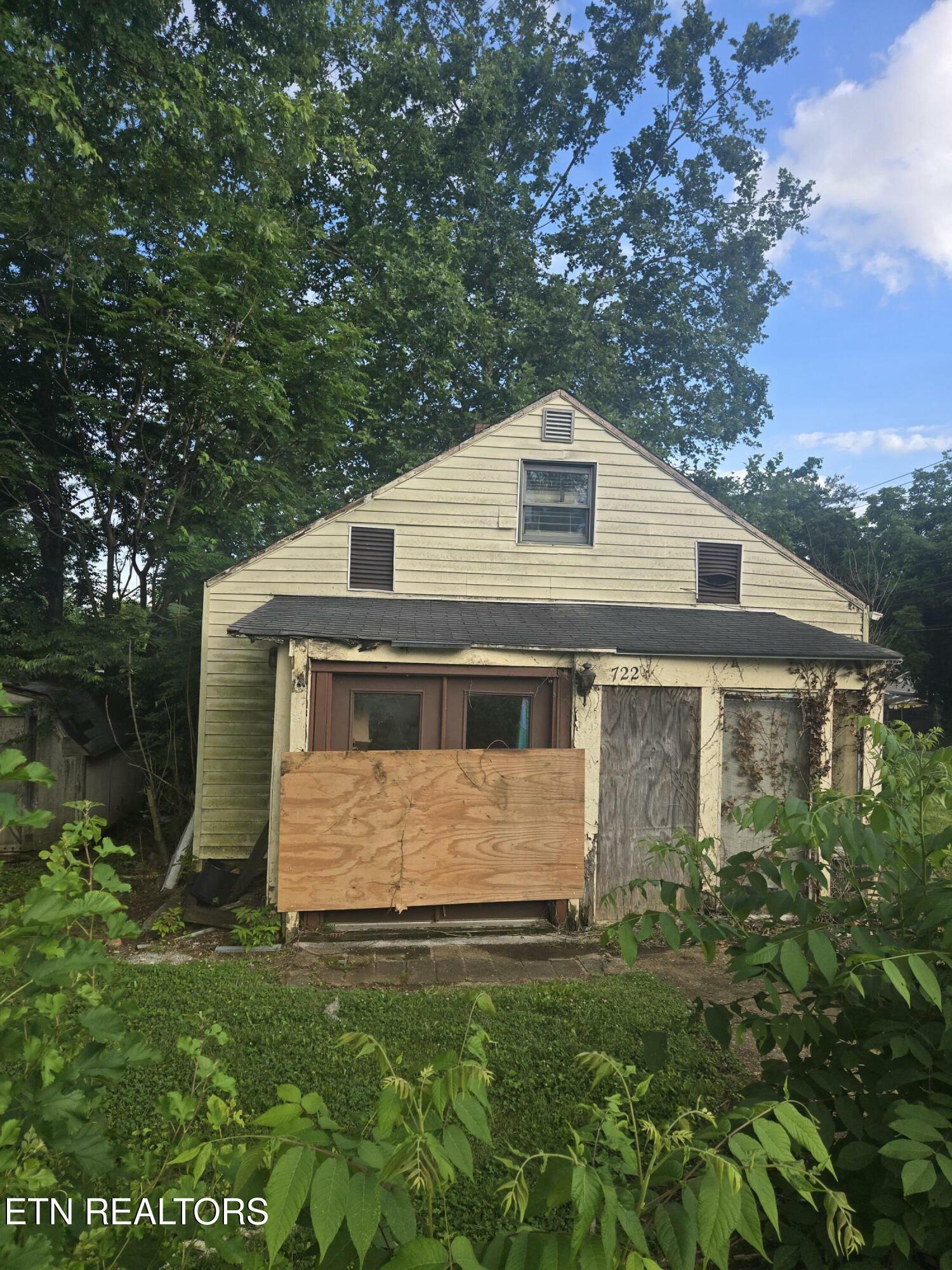 Property Photo:  722 Belleaire Ave  TN 37921 