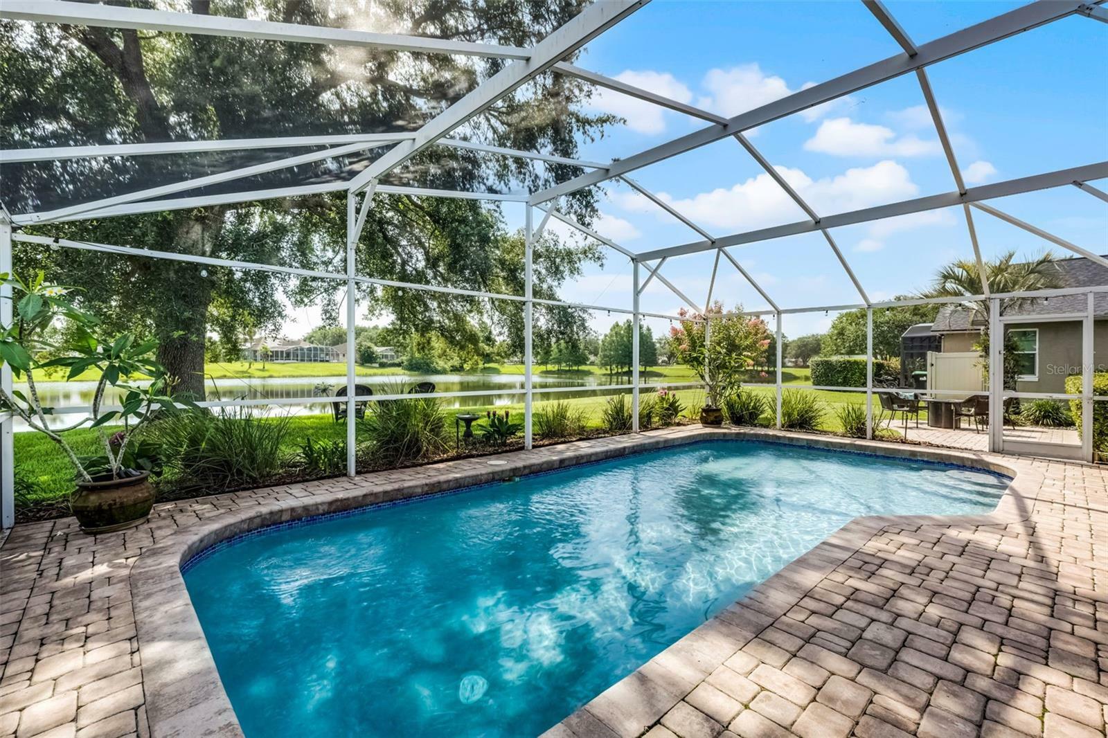 Property Photo: 14377 Lord Barclay Drive FL 32837