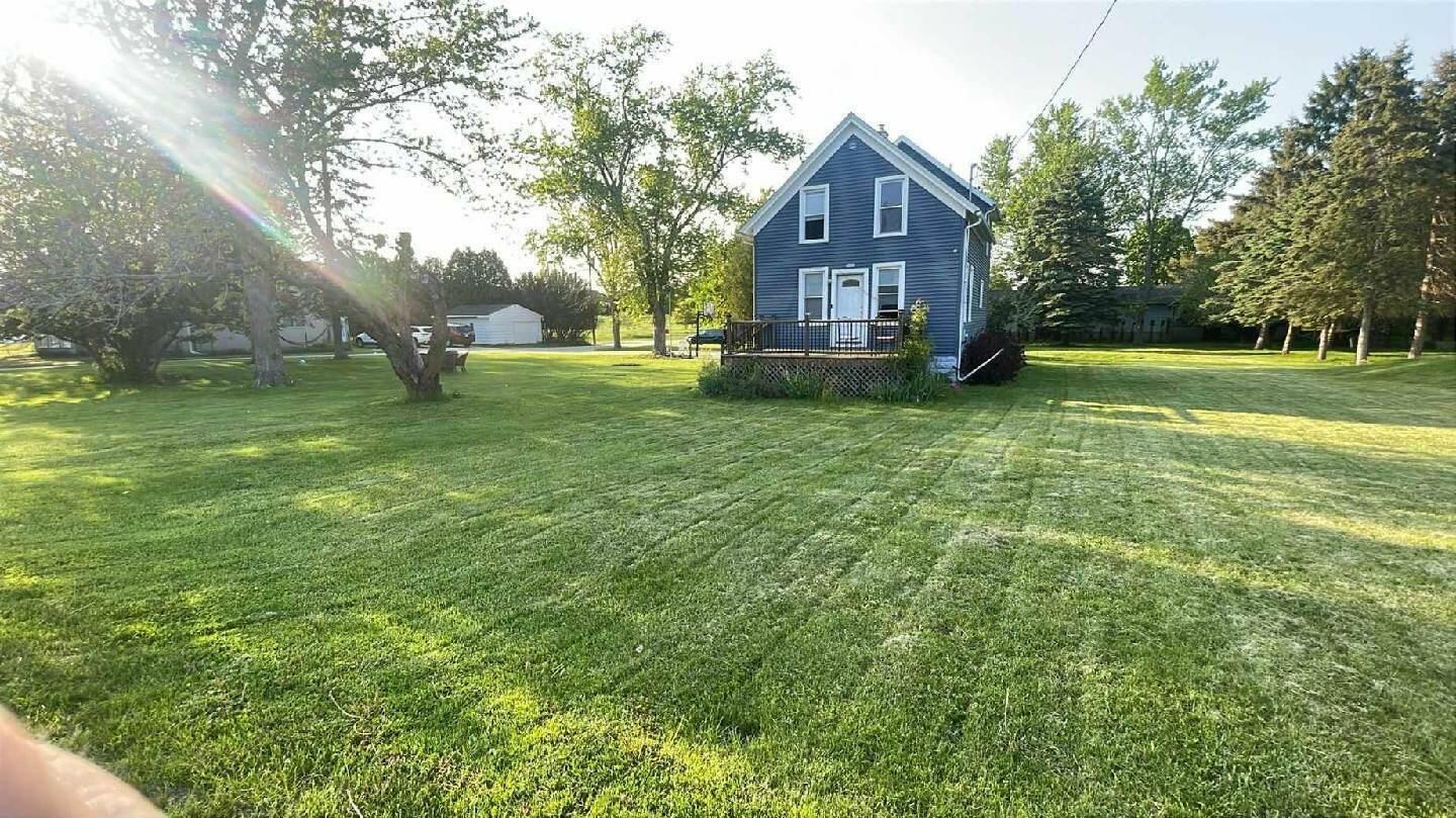 Property Photo:  3322 Main Ave  WI 53083 